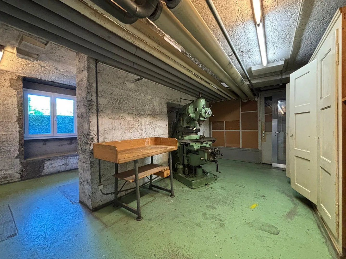 Officina - Foto 4 di 9