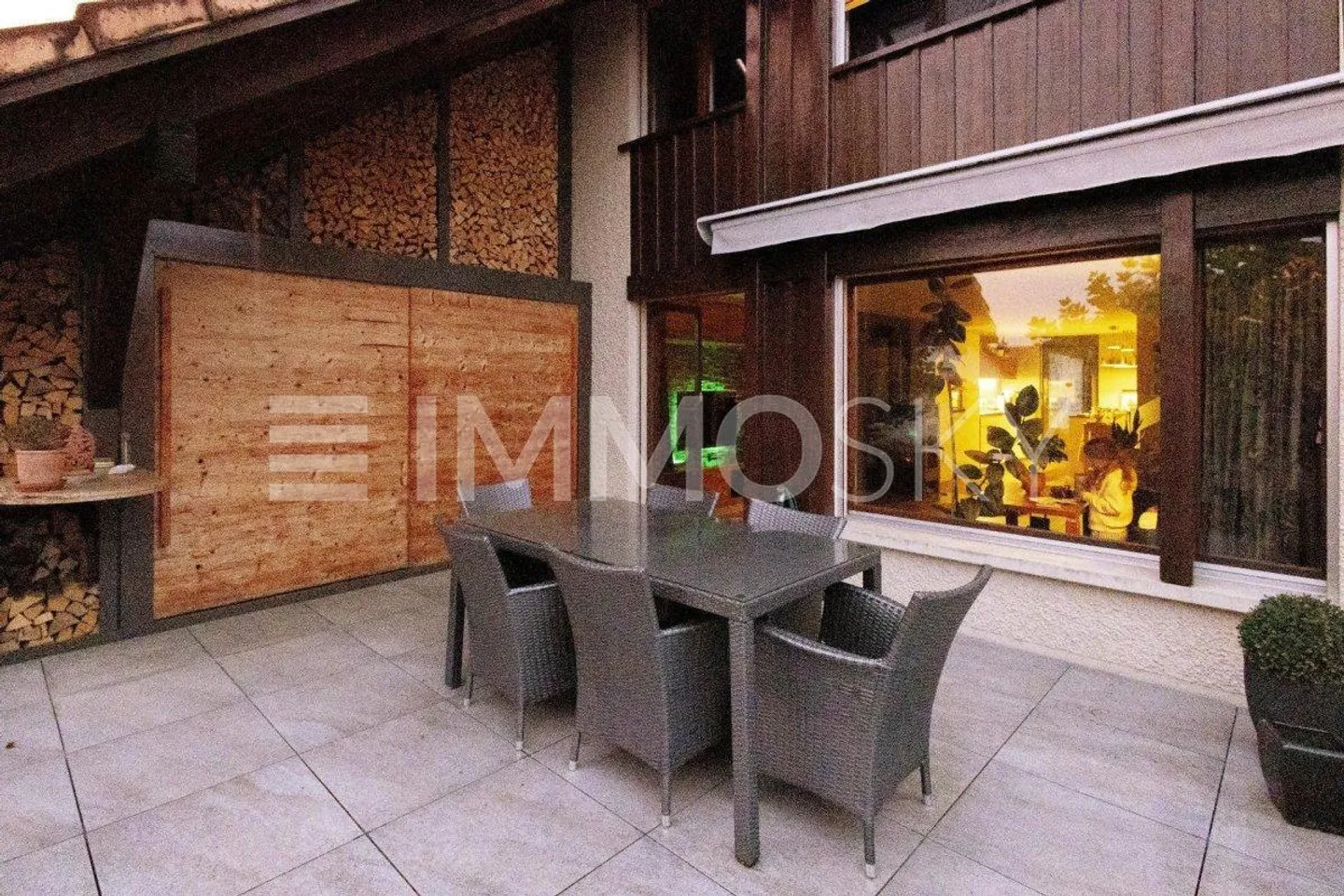 Maison en terrasse à vendre - Photo 1 sur 5