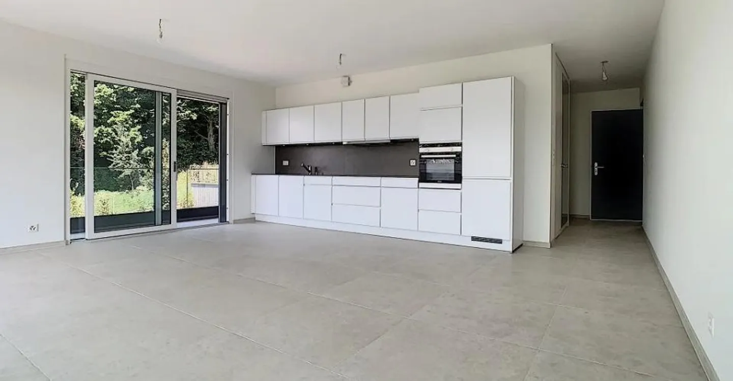 Appartement d'exception avec vue sur le lac - Photo 2 sur 10