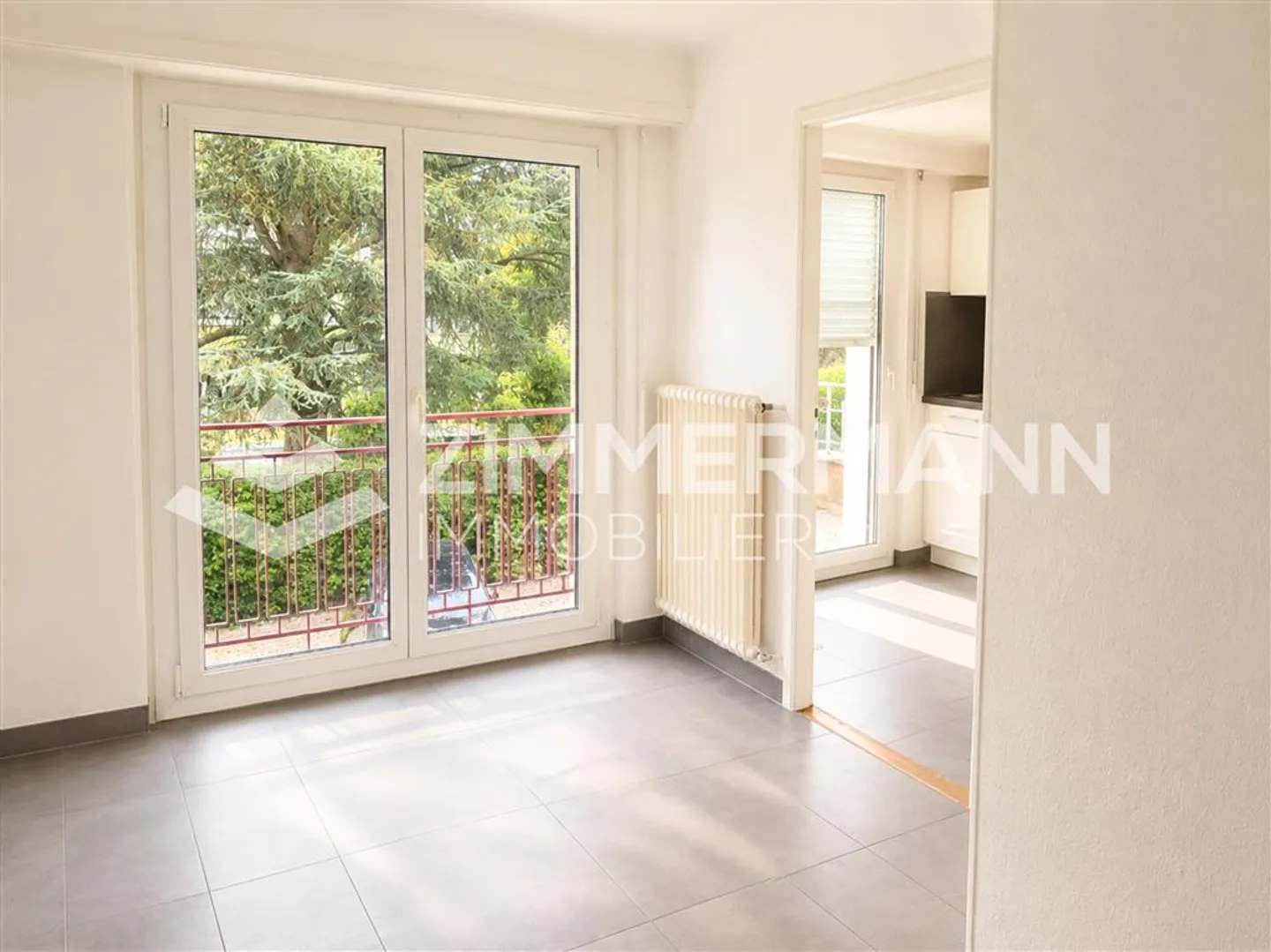 Geräumiges Appartement in ruhiger Lage - Foto 7 von 7