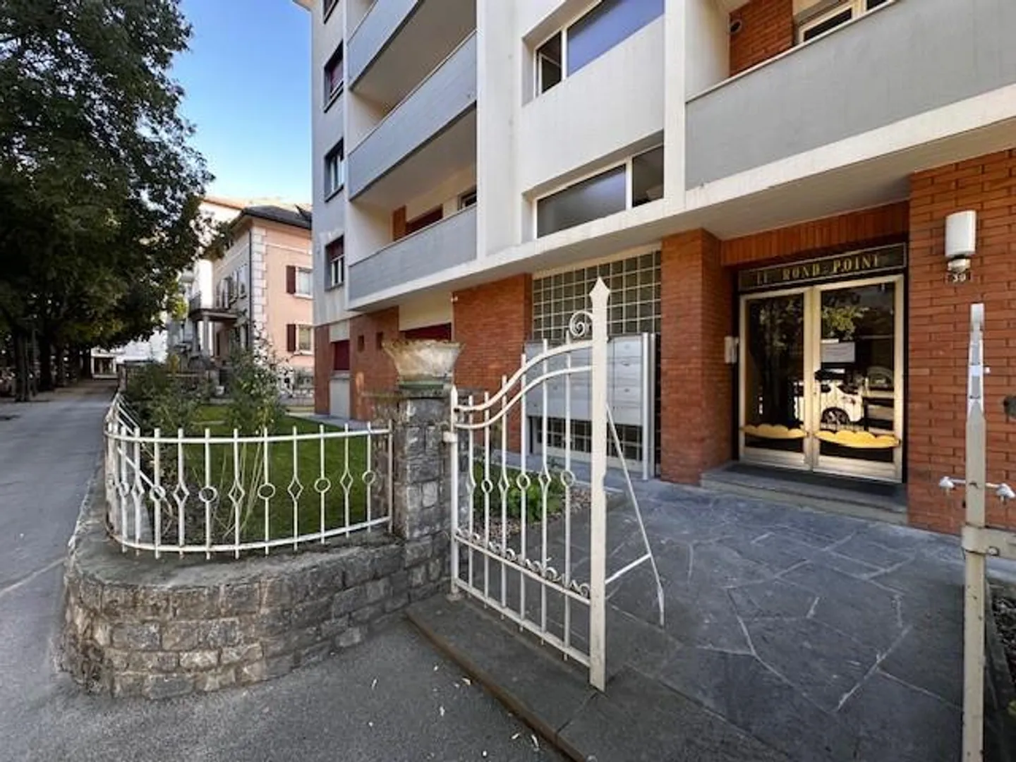 Studio,1,16 - Photo 1 sur 5