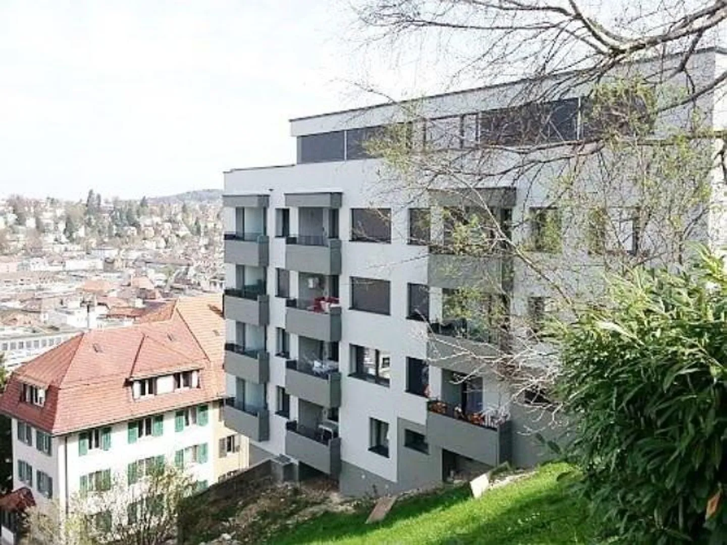 Vicino al centro città - Posizione tranquilla con vista panoramica mozzafiato - Foto 2 di 6