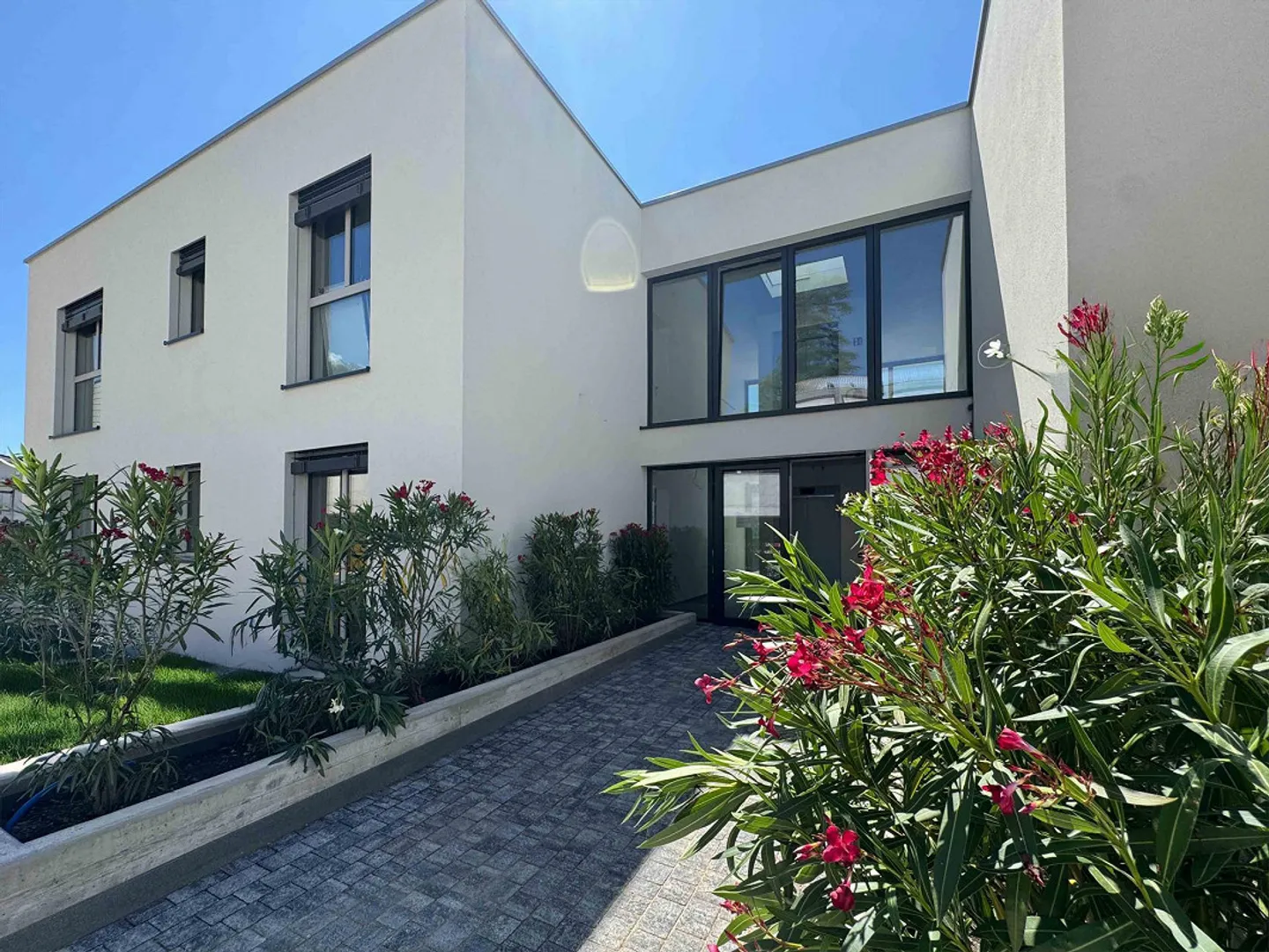 Moderne 2.5 pièces en première location à Vezia - Photo 5 sur 8