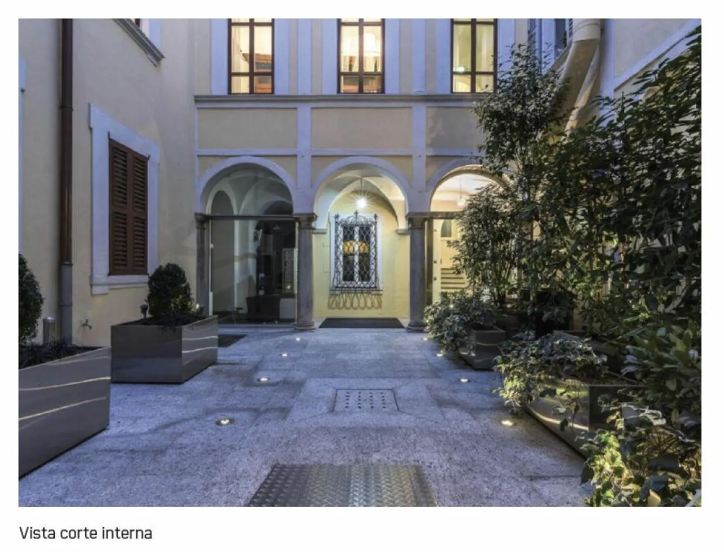 LUGANO CENTER - P.zza RIFORMA: Historic Building of Value - Photo 5 of 10