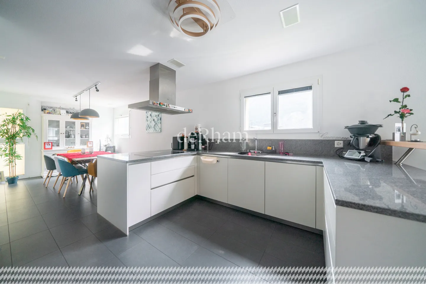 Attico con 5 camere in duplex con grande terrazza "certificato Minergie" - Foto 3 di 10
