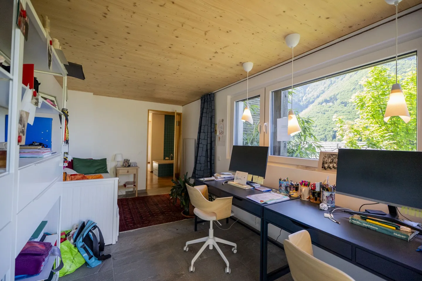 Design Villa in the Green with Breathtaking Views - Photo 20 of 21