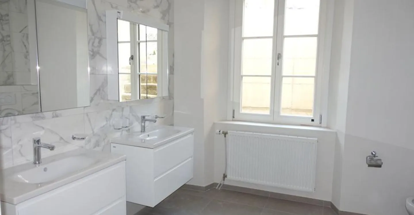 Tramelan - Fully renovated 3.5 room apartment (1st month free) - Photo 5 of 7