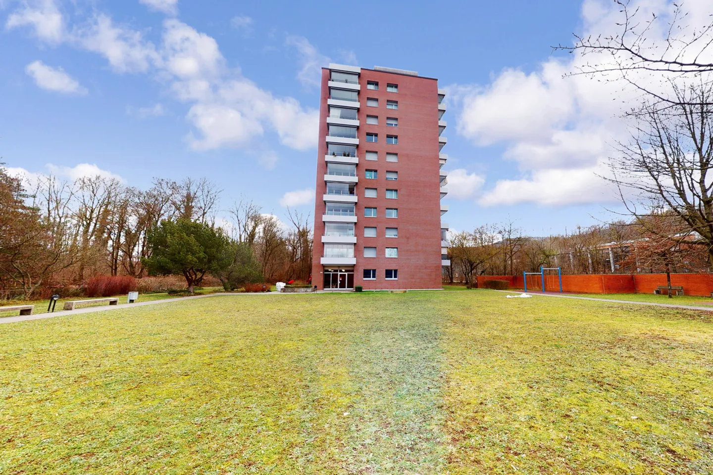 Cozy 3-Room Apartment in Muttenz - Photo 1 of 8