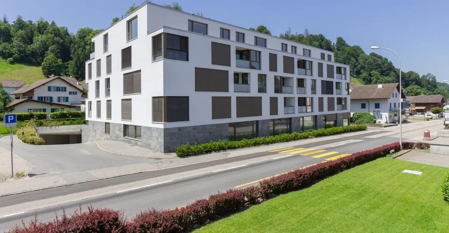 Modern 2.5-room apartment with balcony and garage in Menznau - Photo 1 of 13
