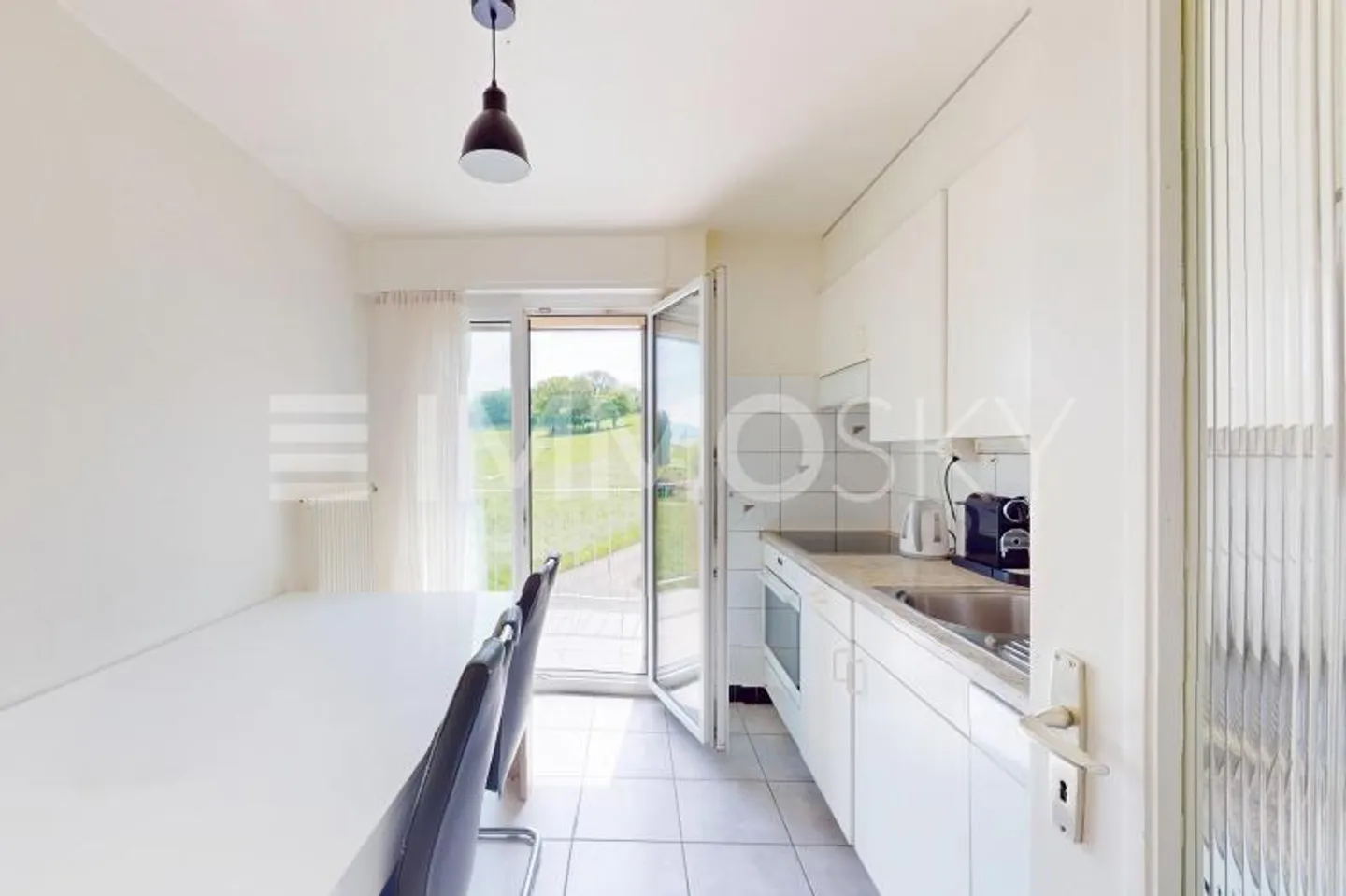 Appartamento ristrutturato di 3,5 locali con rendimento del 3%! - Foto 3 di 5