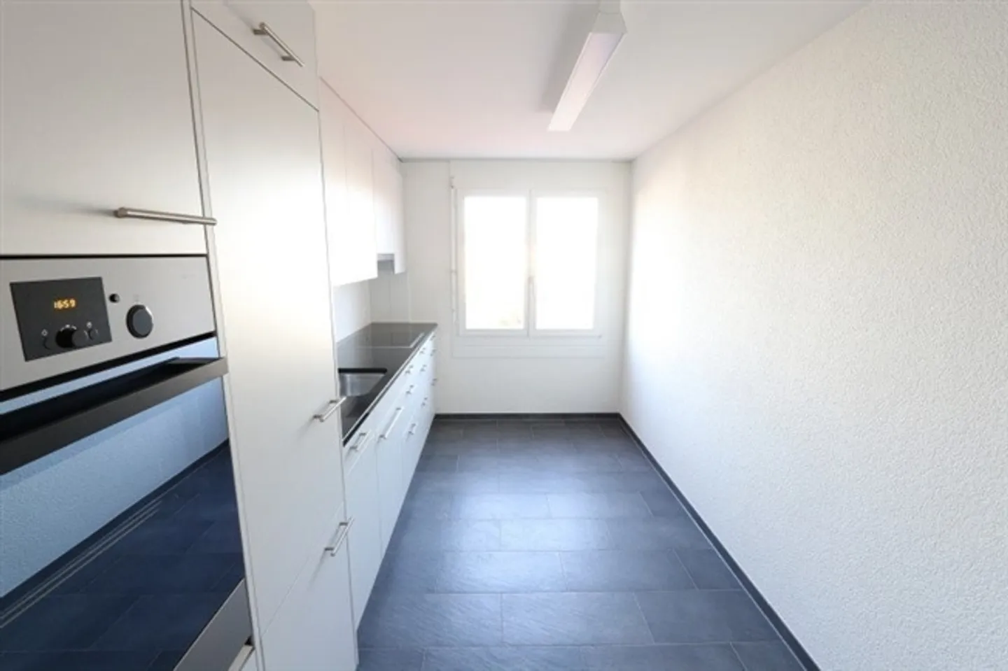 Family-friendly. Green. Bim Hasel. - Photo 5 of 12