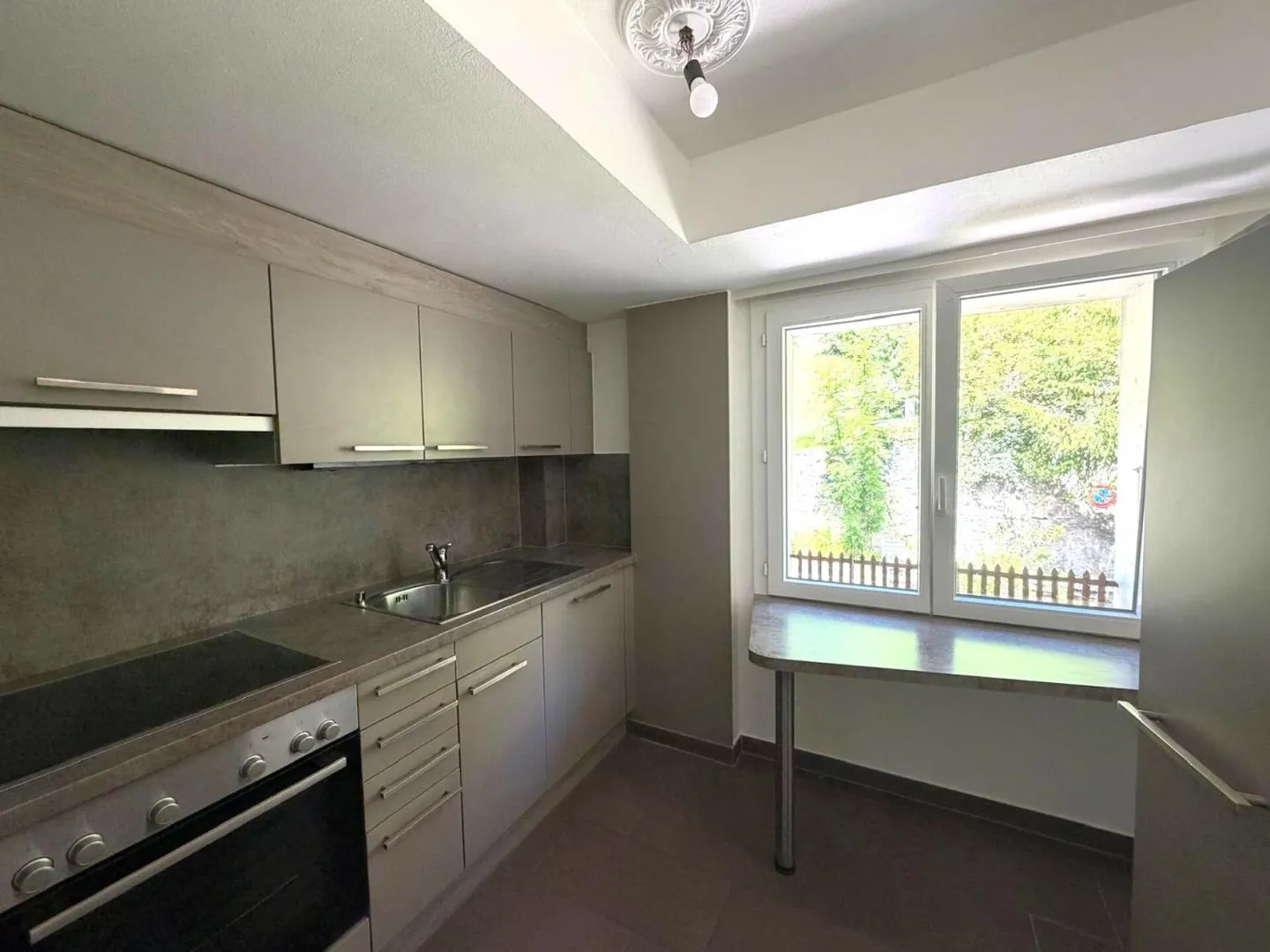 3,5-Zimmer-Wohnung - Foto 1 von 8