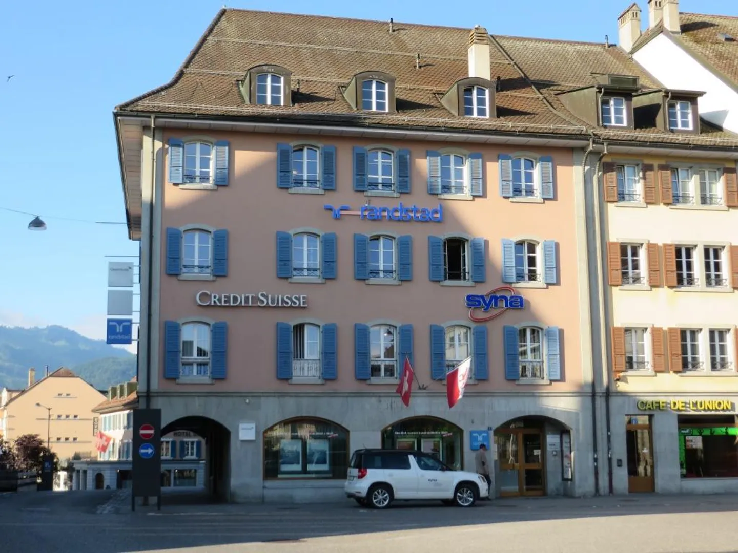 Appartamento in affitto - Foto 2 di 7