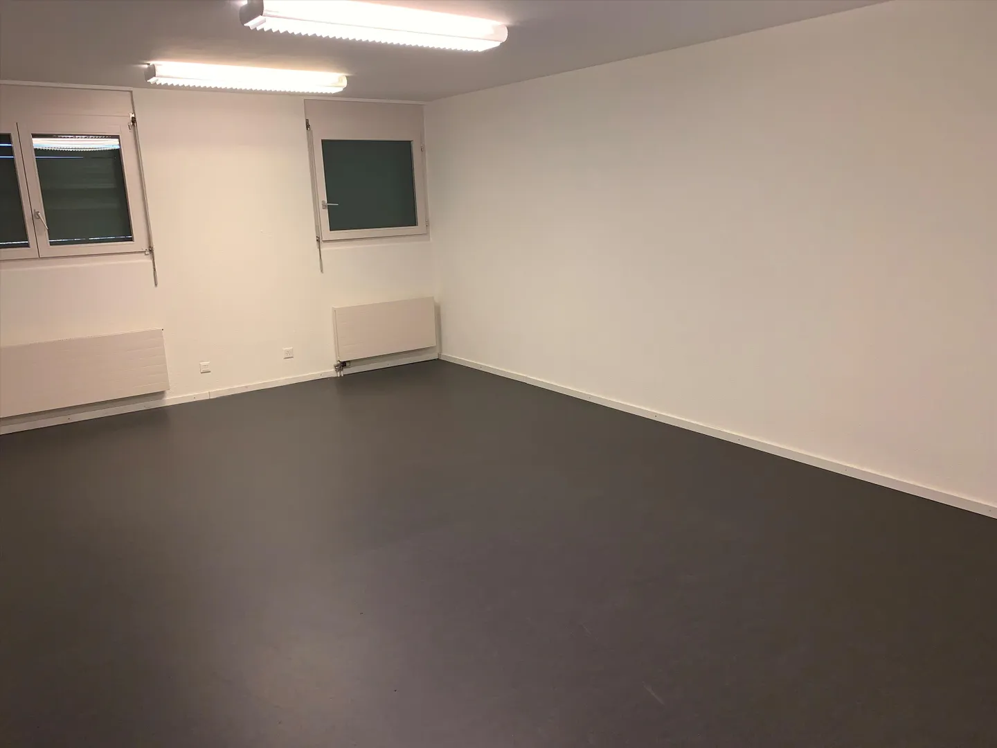 Uffici di 160m2 vicino a Letzipark - Foto 5 di 8
