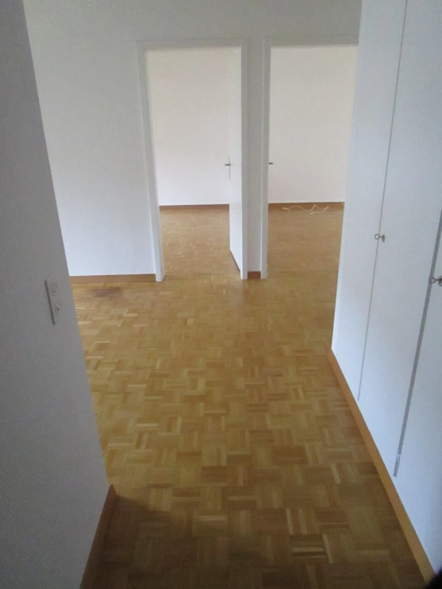 Appartement avec de magnifiques espaces verts ! - Photo 9 sur 11