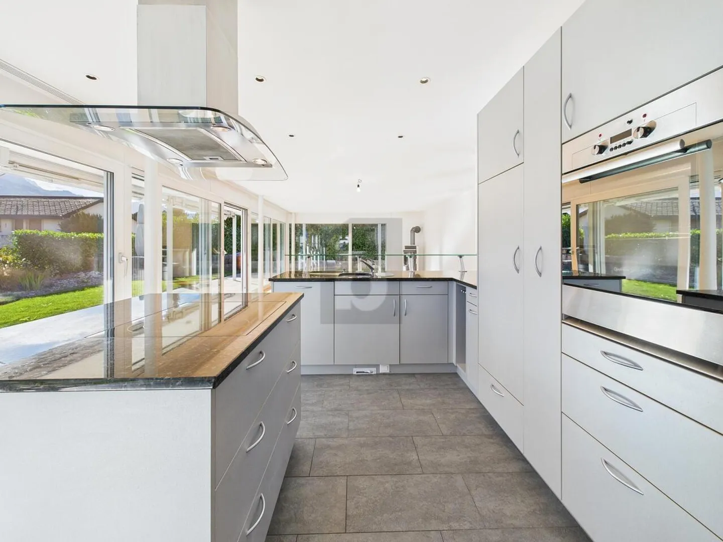 CHARMANT MIT BLICK AUF DIE ALPENKETTE - Foto 5 von 6