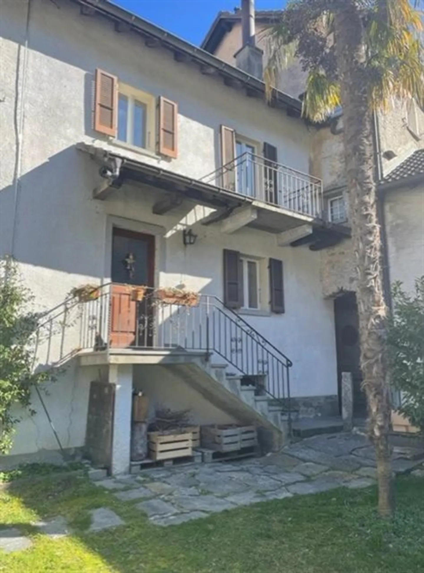 Single house for sale - Photo 1 of 20