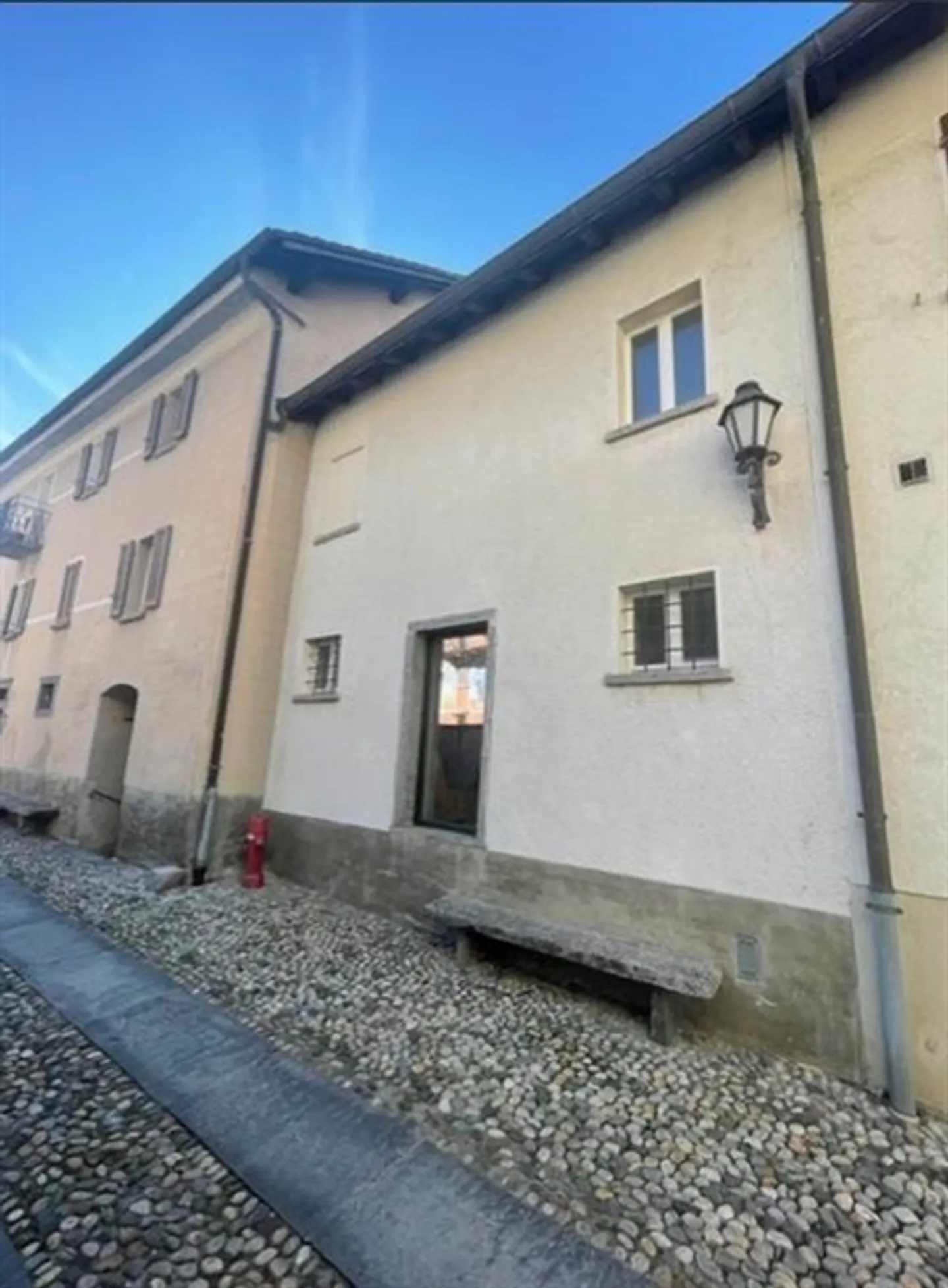 Single house for sale - Photo 2 of 20