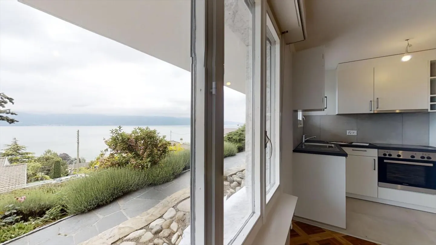 Rental building in Chardonne - Photo 8 of 13