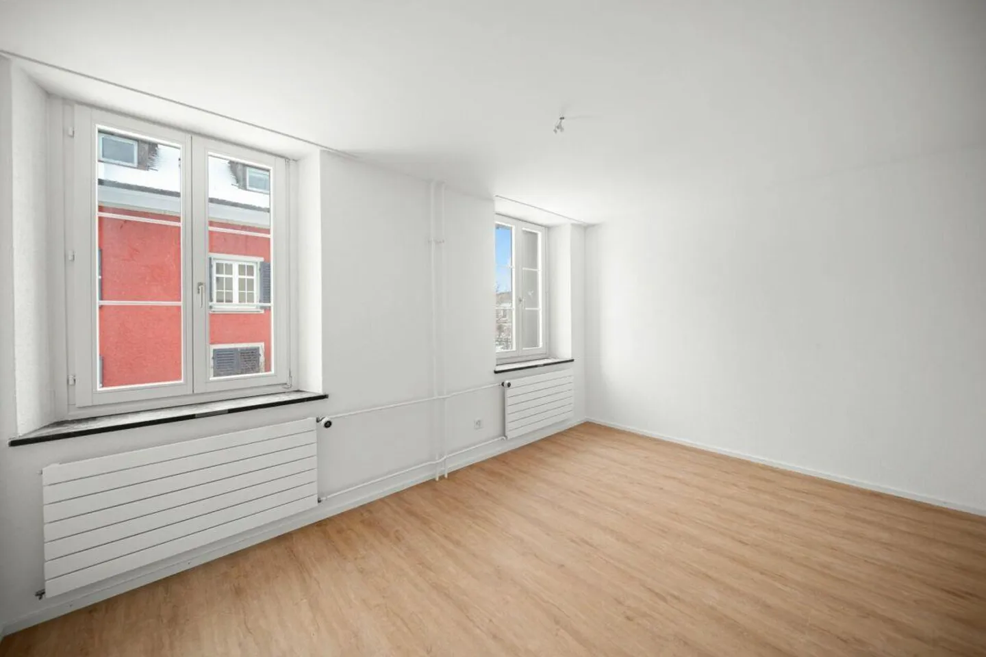 Grande maisonette di 4,5 stanze con giardino - Foto 4 di 14