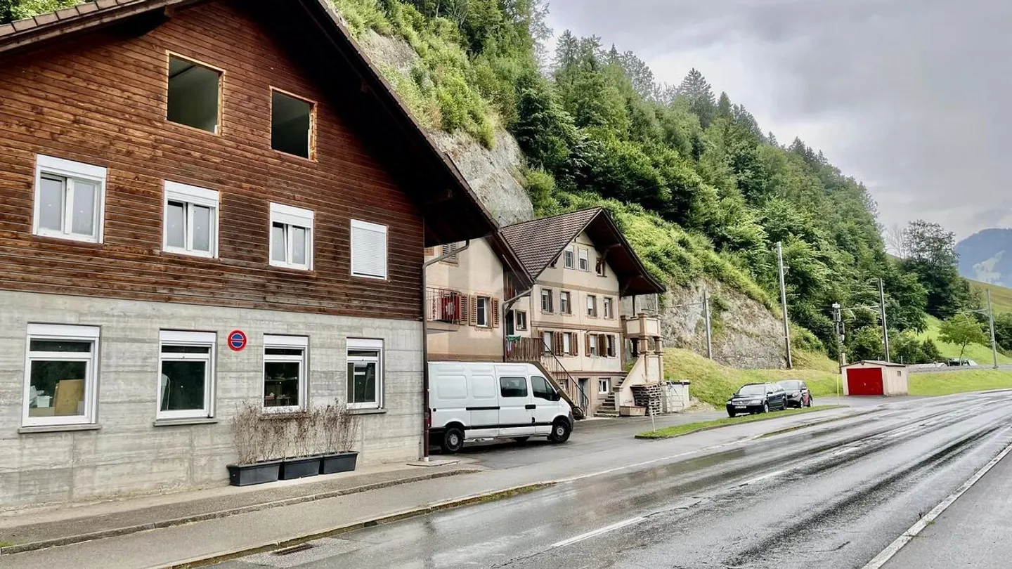 Edificio residenziale in vendita - Foto 2 di 6