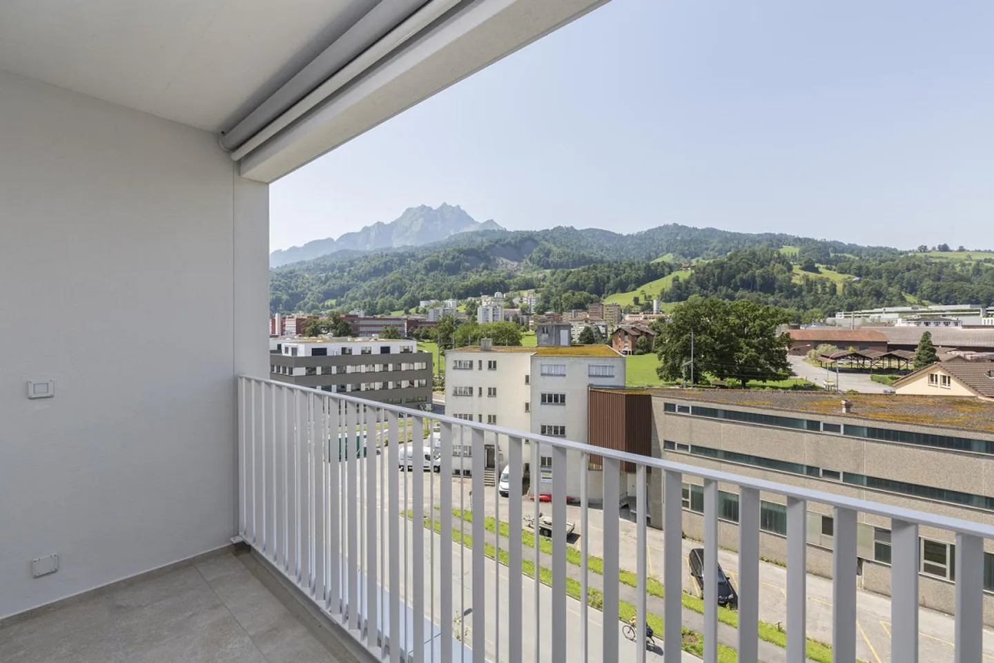 Appartement moderne de 3,5 pièces à Horw - Photo 3 sur 6