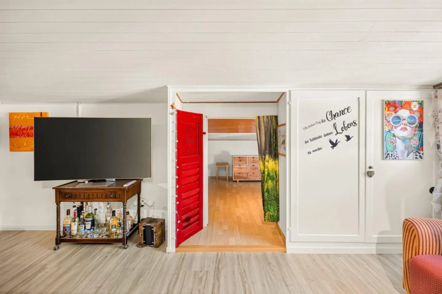 Charmant appartement mansardé de 2.5 pièces dans un endroit calme - Votre nouveau chez-vous vous attend! - Photo 14 sur 30