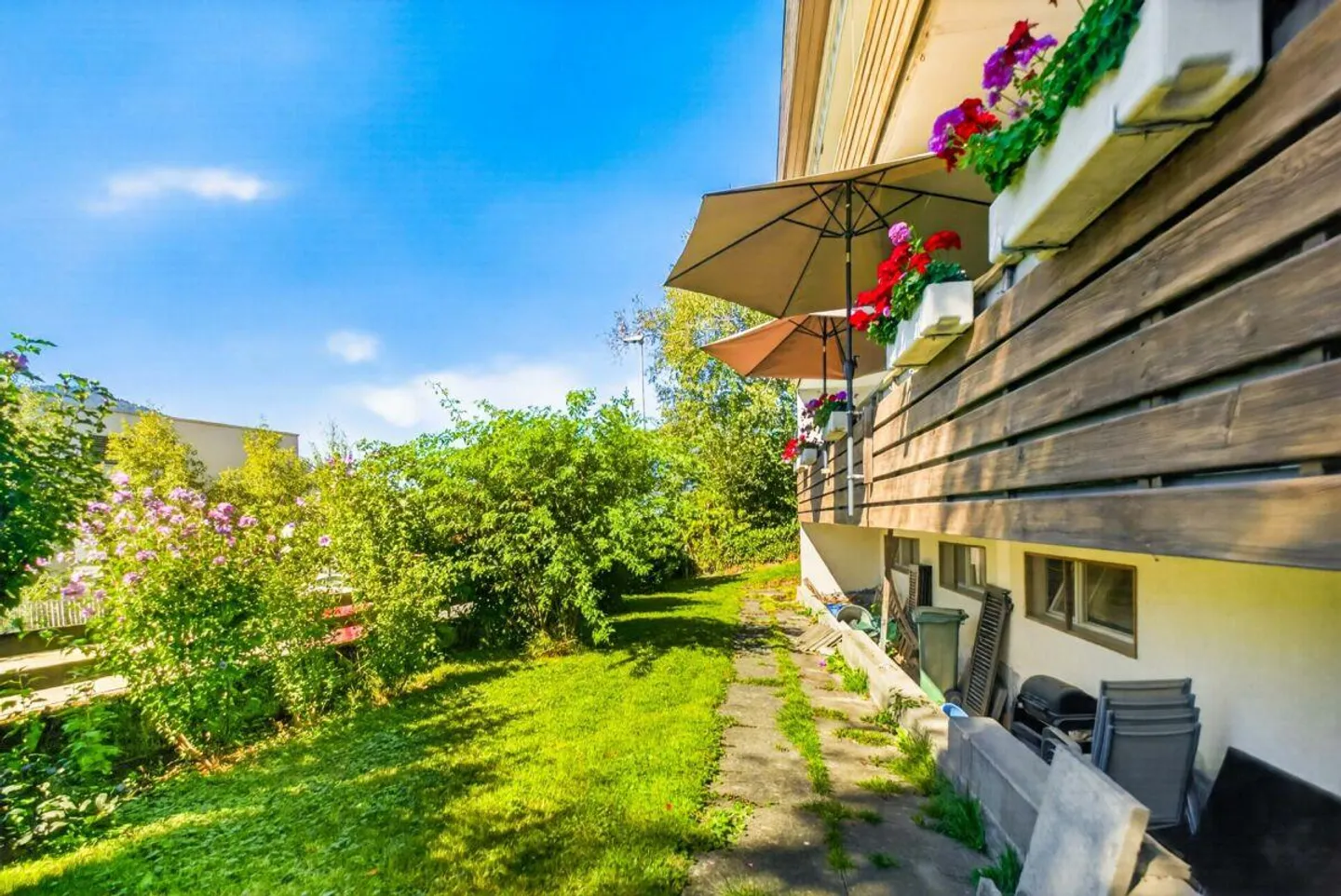 Charmant appartement mansardé de 2.5 pièces dans un endroit calme - Votre nouveau chez-vous vous attend! - Photo 19 sur 30