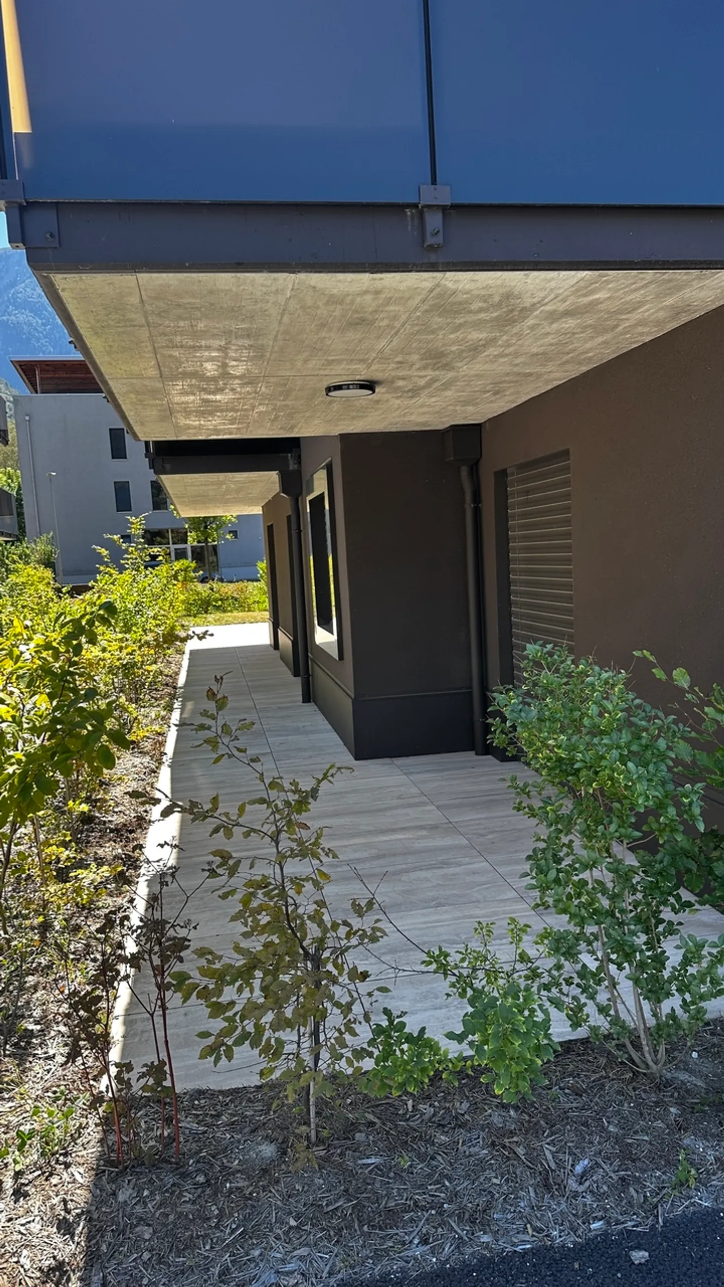 Appartamento recente 3,5 locali, terrazza - giardino nel centro di Martigny - Foto 9 di 11