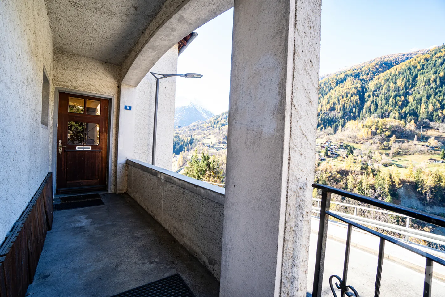 Appartement au centre du village à rénover avec raccard & annexes - Photo 12 sur 18