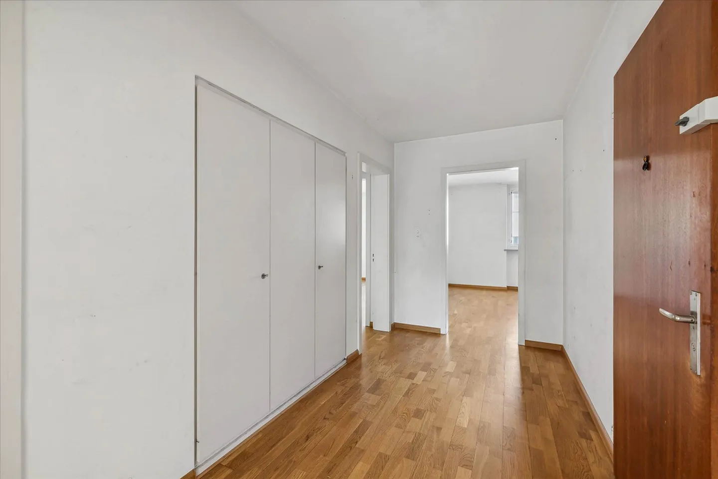Living with Comfort and Style - Your Dream Apartment Awaits You! - Photo 9 of 10