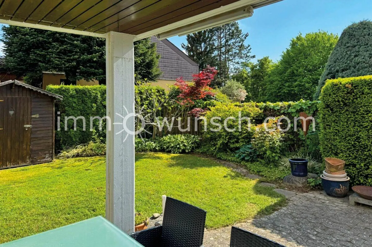 Spacious Family Home with Garden - Photo 1 of 13