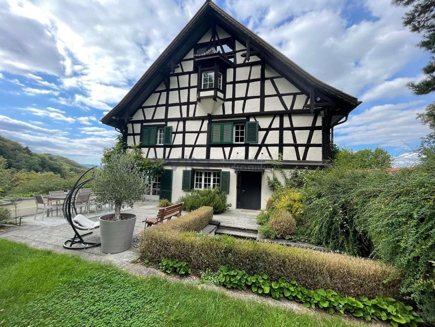 Vue majestueuse ? Manoir près du château - Photo 2 sur 10