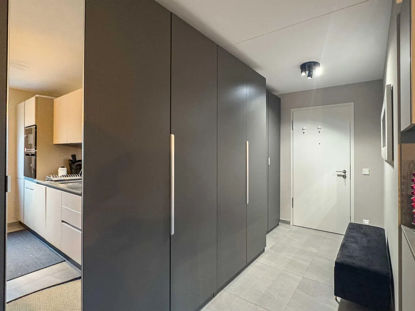 Exklusive 4,5 Zimmer im Grünen in Genestrerio - Foto 4 von 14