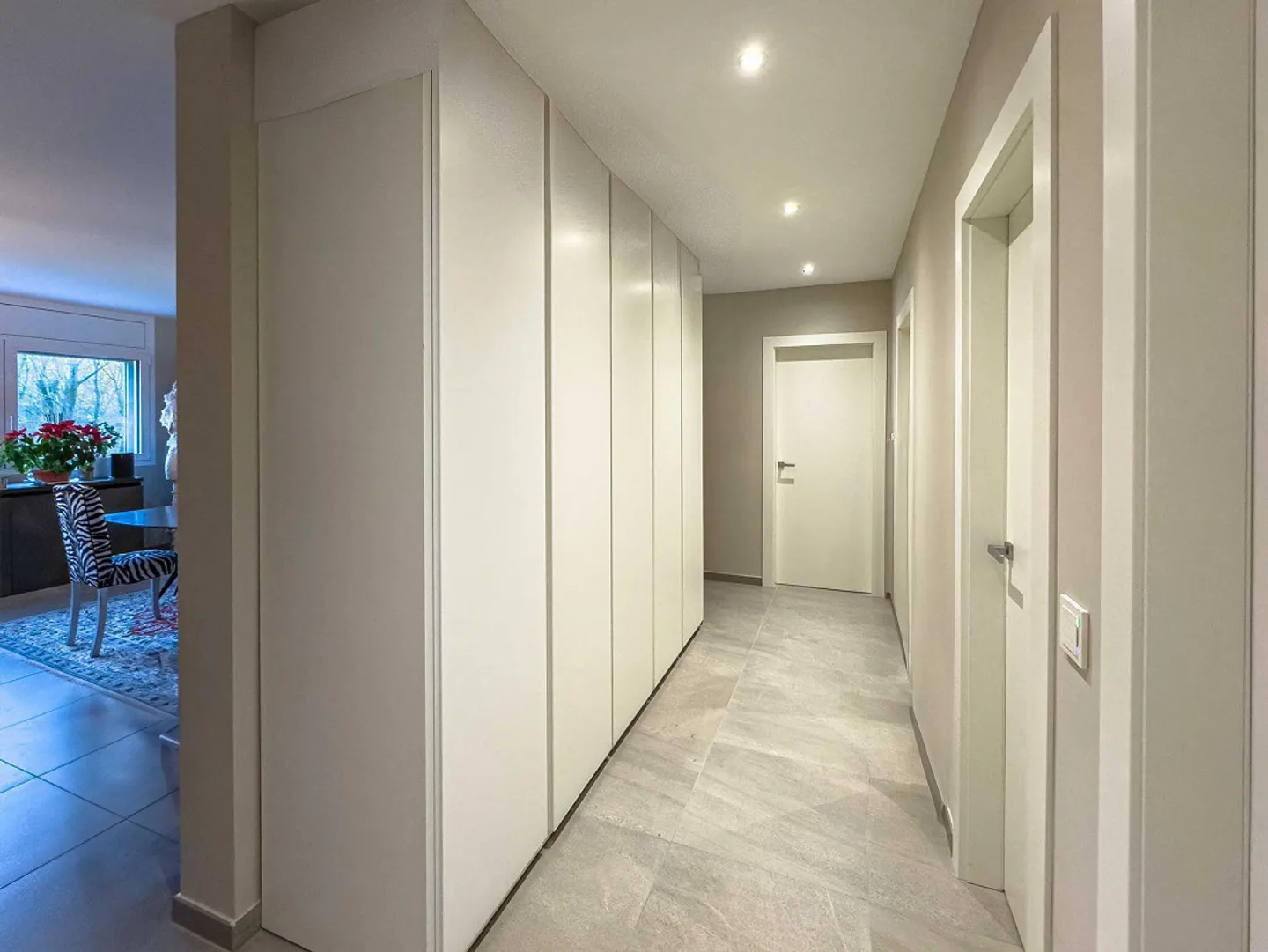 Exklusive 4,5 Zimmer im Grünen in Genestrerio - Foto 5 von 14