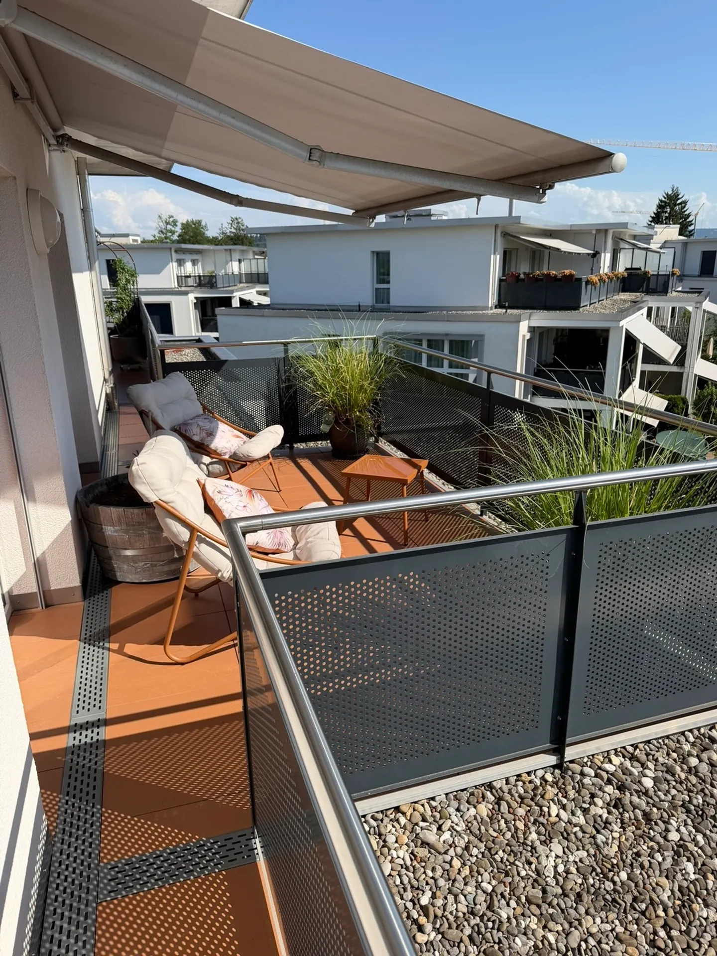 Appartement Attique Spacieux avec Terrasses - Photo 9 sur 10