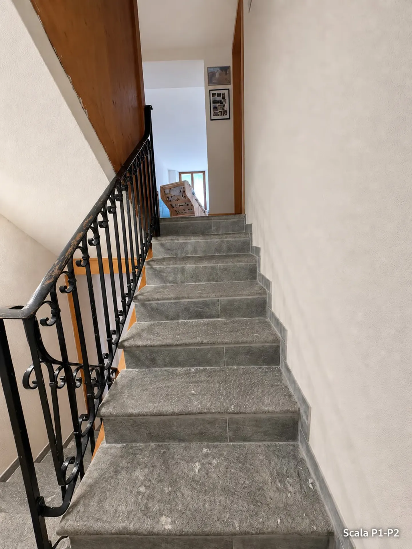 MAISON AVEC APPARTEMENT PRINCIPAL ET UNITÉ D'HABITATION SÉPARÉE À SAN VITTORE GR - Photo 9 sur 35