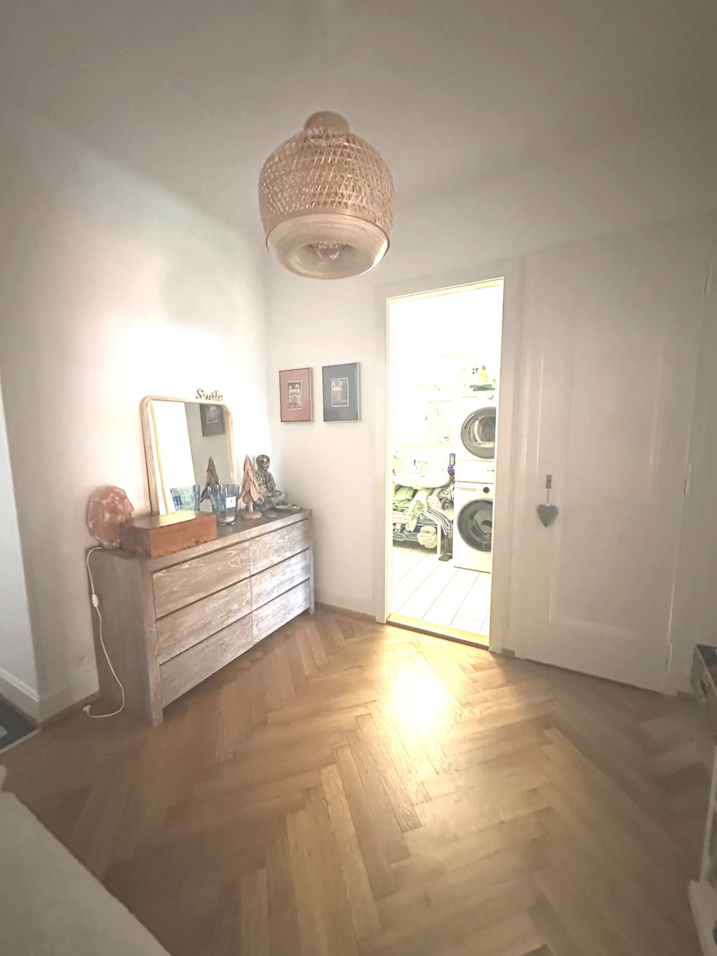 2½ ROOM APARTMENT IN LAUSANNE - CITY CENTER, FURNISHED, FIXED TERM - Photo 3 of 8