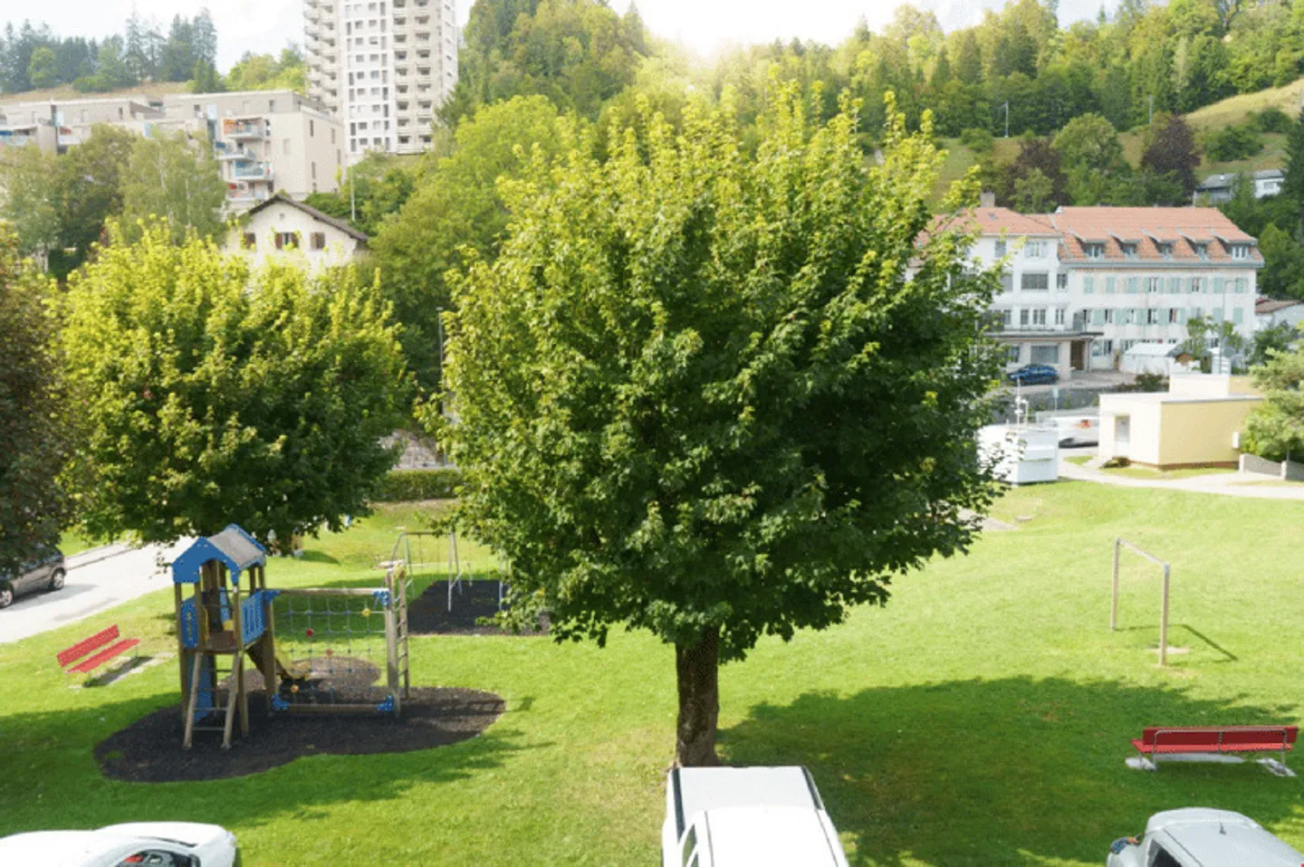 Rental Building - 15 Apartments - Le Locle - Photo 5 of 15