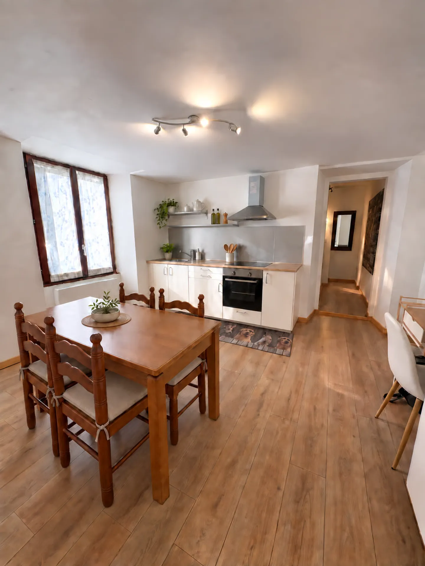 MAISON AVEC APPARTEMENT PRINCIPAL ET UNITÉ D'HABITATION SÉPARÉE À SAN VITTORE GR - Photo 30 sur 35