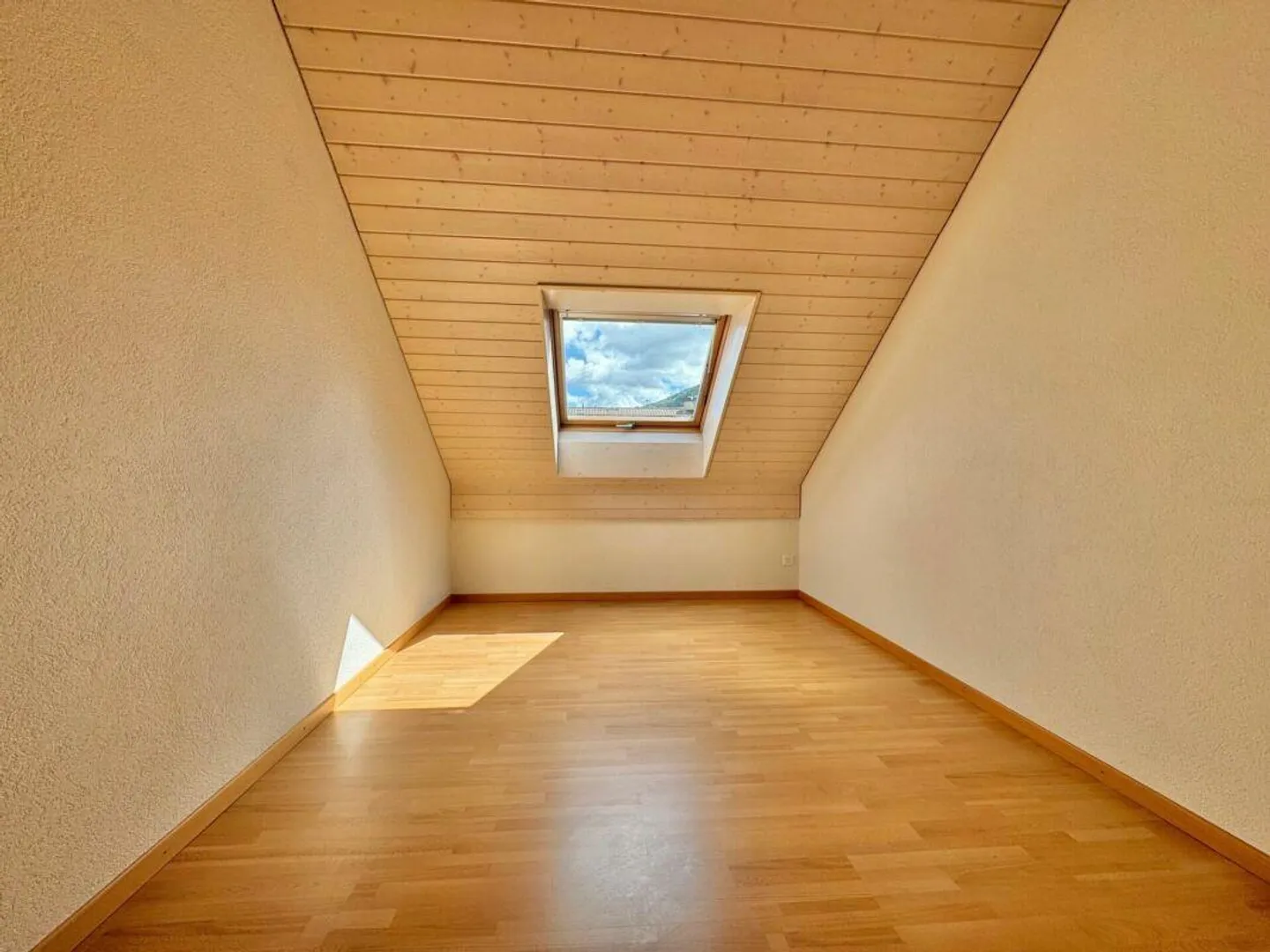 Appartamento duplex di 5,5 stanze - Foto 10 di 15