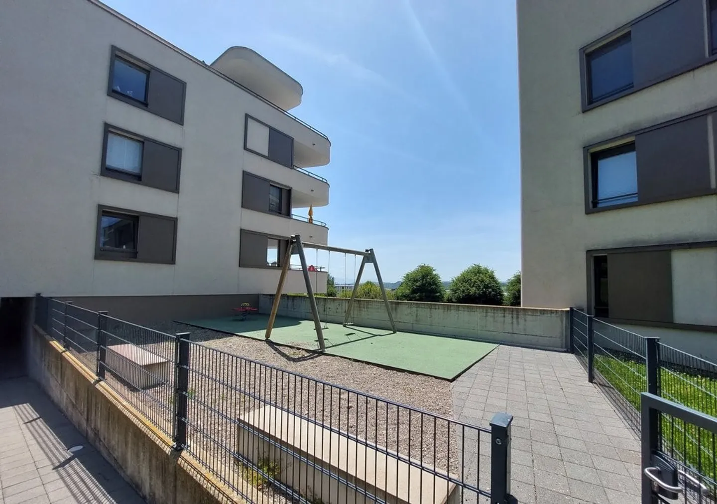 Appartement spacieux de 3,5 pièces - Photo 6 sur 6