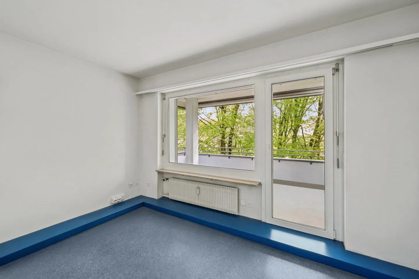 Ampie aree ufficio o studio a Oberwil - Foto 2 di 5