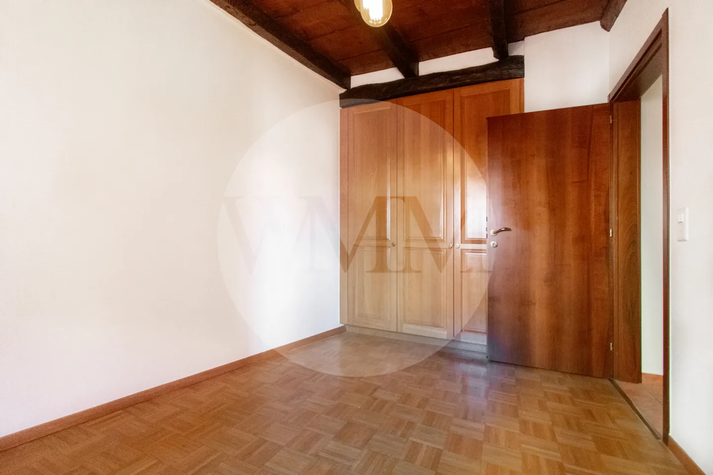 Charming 4.5 Room Apartment in Characteristic House - Photo 9 of 16