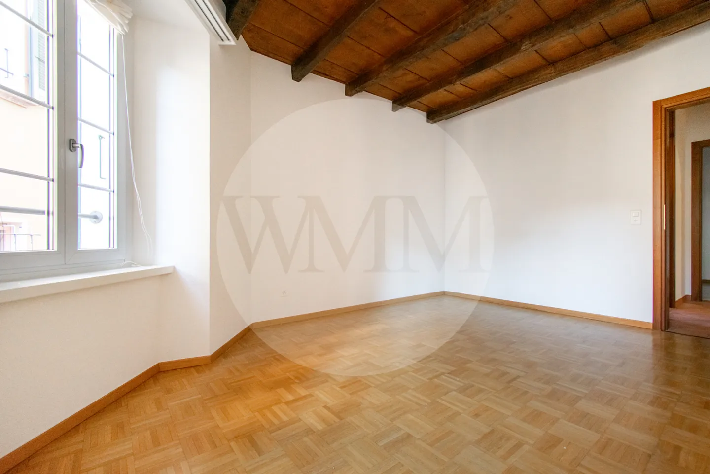 Charming 4.5 Room Apartment in Characteristic House - Photo 10 of 16