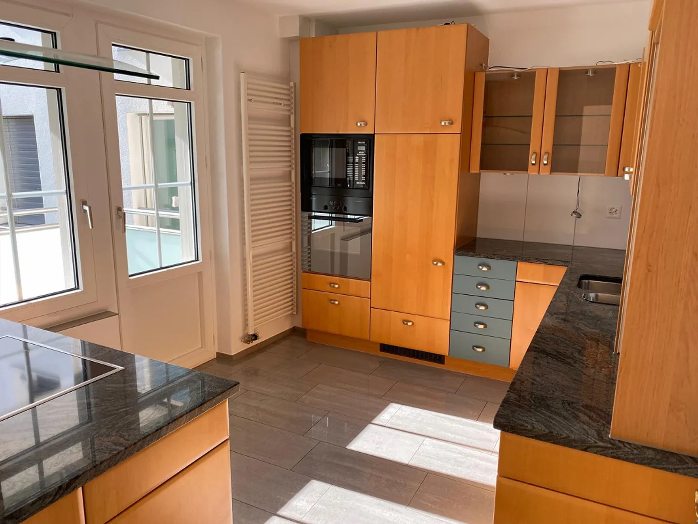 Appartamento 4 1/2 locali nella città di Sursee con balcone, possibilità di giardino - Foto 3 di 10