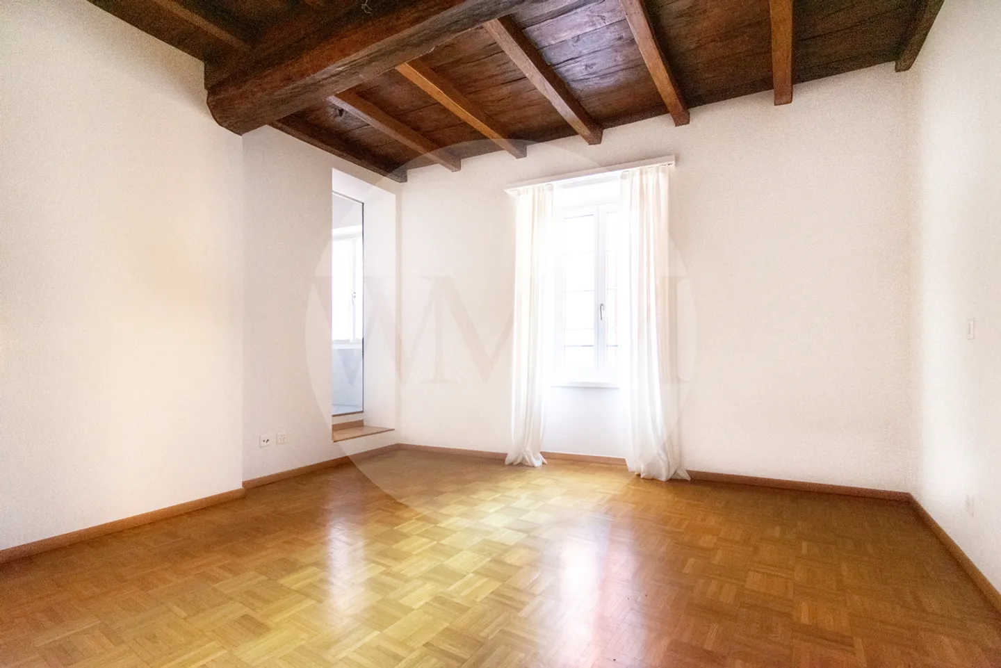 Charming 4.5 Room Apartment in Characteristic House - Photo 7 of 16