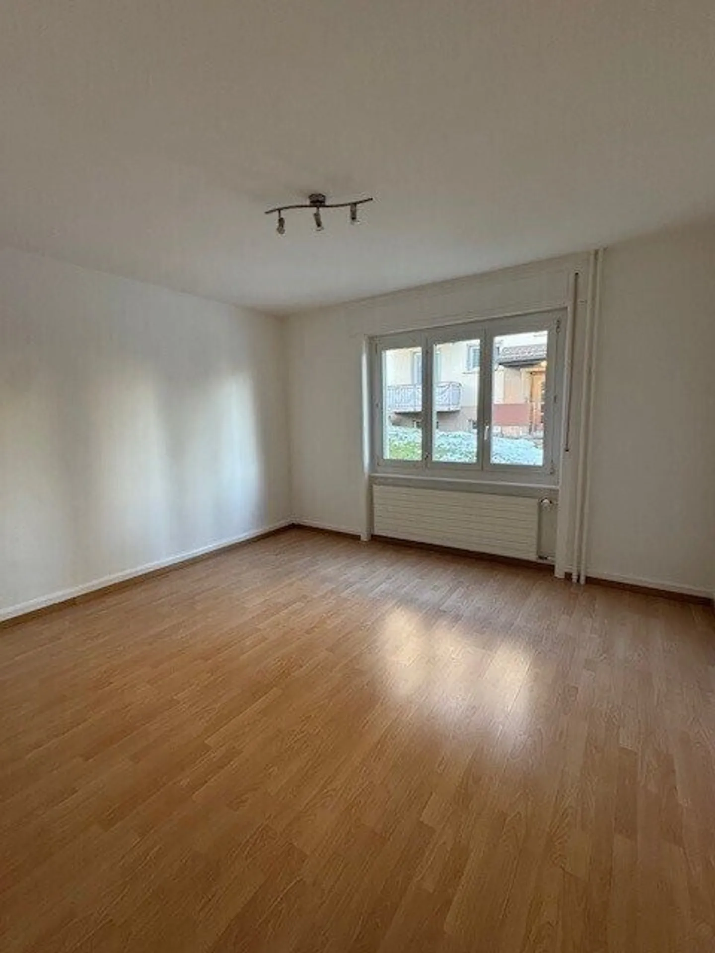 Appartement rénové au centre de Fribourg - Photo 6 sur 7