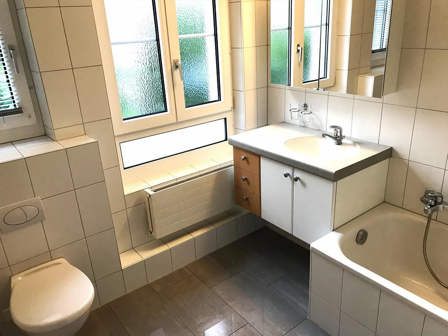 Appartamento 4 1/2 locali nella città di Sursee con balcone, possibilità di giardino - Foto 8 di 10