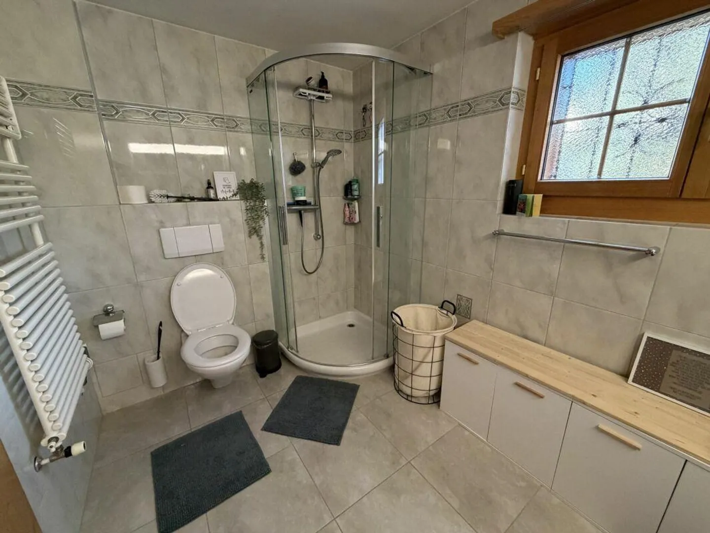 Casa unifamiliare di 6,5 locali con appartamento di 3,5 locali su un terreno di 959 m² - Foto 12 di 14